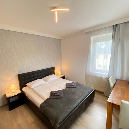 Pension Guenther Graz Bagian luar foto