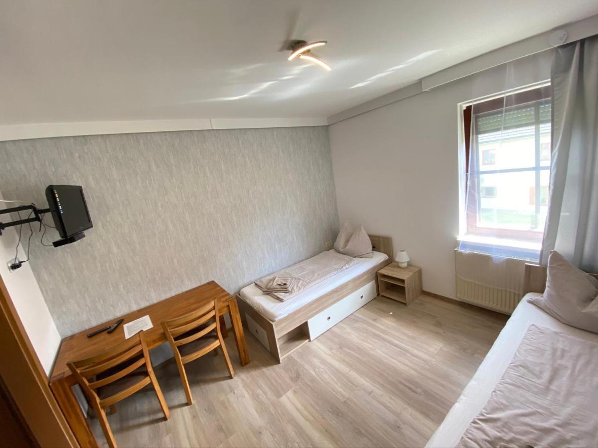 Pension Guenther Graz Bagian luar foto